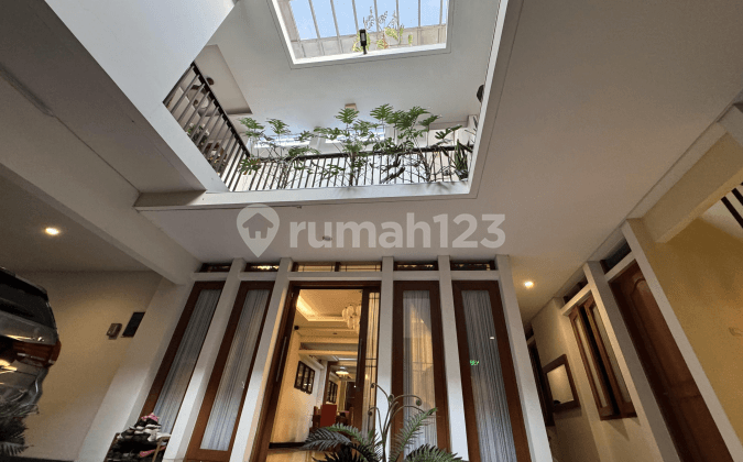 Rumahnya Bagus, Luas Tanah 308 M², Hadap Utara, Jl Muararajeun