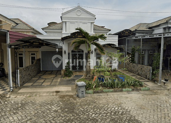 Rumah lt 174 m², furnished, view selatan, Graha Sakuntala blok E
