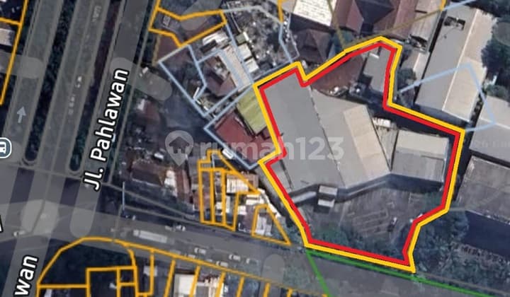 Tanah Strategis SHM, Ex Supermarket 3.742 M² Mainroad Jl. Suci