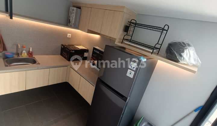 Rumah 2 Lantai di Northwest Central Citraland Free Elektronik