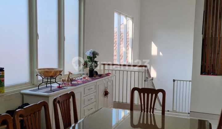 NEGOTIABLE! For Sale: Spacious and Luxurious 2-Story House in Kendangsari