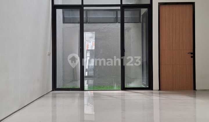 Cantik Nih Gress Mentari Dekat Pakuwon City Mulyorejo Unair Its