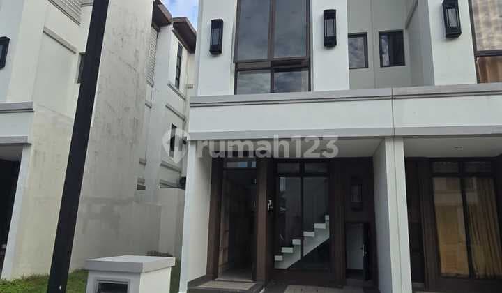 Rumah Cantik Semi Furnished Sale Osaka The Villalavon