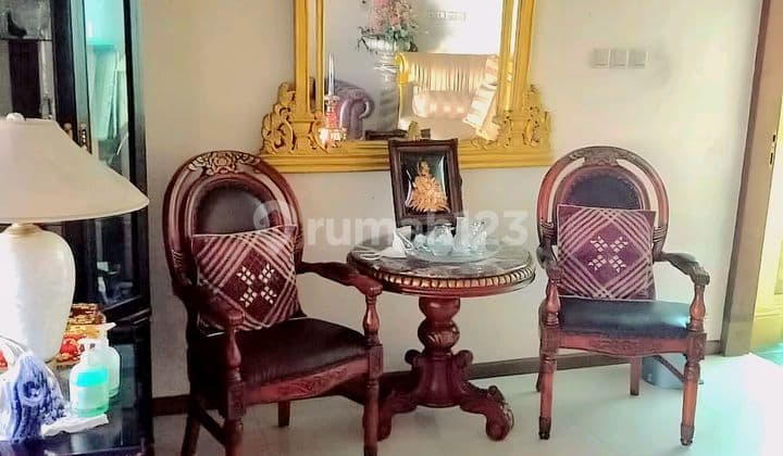 Nice House Ready to Live in Tebet Location Below NJOP