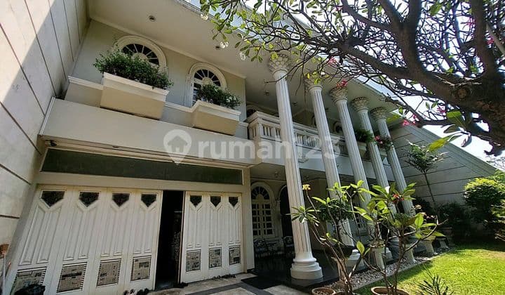 Dijual Rumah Raya Dharma Husada Indah Surabaya