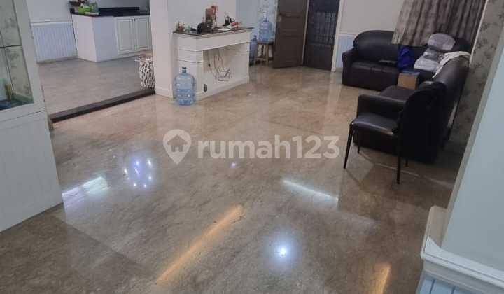 Dijual Rumah Mewah Hoek Di Mutiara Taman Palem Jakarta Barat