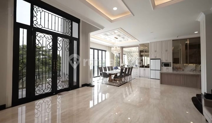 Dijual Rumah Super Mewah Full Furnished di Golf Island Pik
