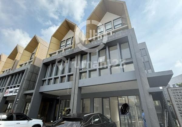 For Rent 3-Story Shop House Delrey Business Townhouse BSD City