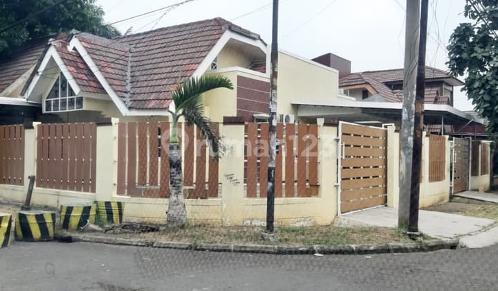 Griya Loka Boarding House Sector 1.3 BSD City