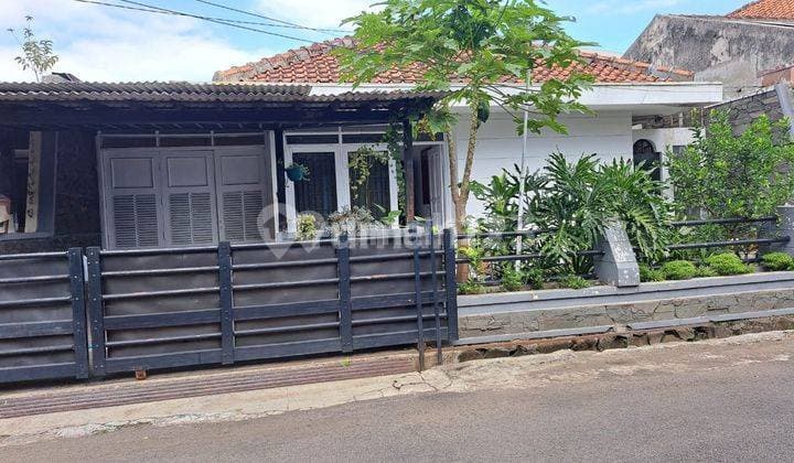 Quick Sale: Charming House in Turangga Area