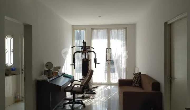 Flash Sale Rumah 2 Lantai Gayungsari Surabaya Exclusive Dkt Masjid Agung Sd Alhikmah Murah