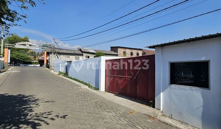 Ready-to-Use Pandaan Main Road, Zero, Warehouses, Karangjati, Pandaan, Land Size 1850, Warehouse Floor Already Coated, Ready to Generate Income.