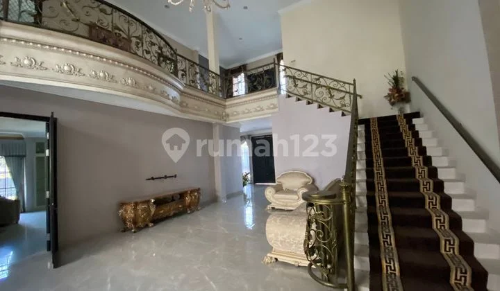 SULTAN HAS A PRIME LOCATION Large Luxurious House Dharmahusada Surabaya Area 1000m2 2-Story Building Semi Furnished