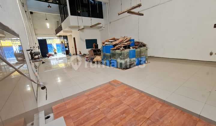 NOL JALAN RAYA CIAMIK BUAT BISNIS Disewakan Gudang Jendral Sudirman Mojokerto Kota 8x21 Ada Kantor 2 Lantai Cocok Utk Ekspedisi, Distributor, Showroom dll
