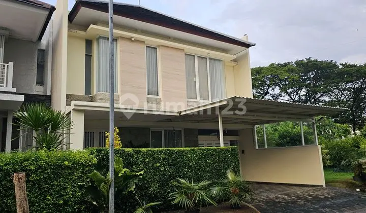 Bukan Rumah, Ini Adalah Upgrade Hidup Kamu. Rumah Woodland Surabaya Barat Siap Huni Terawat 2 Lantai Semi Furnished