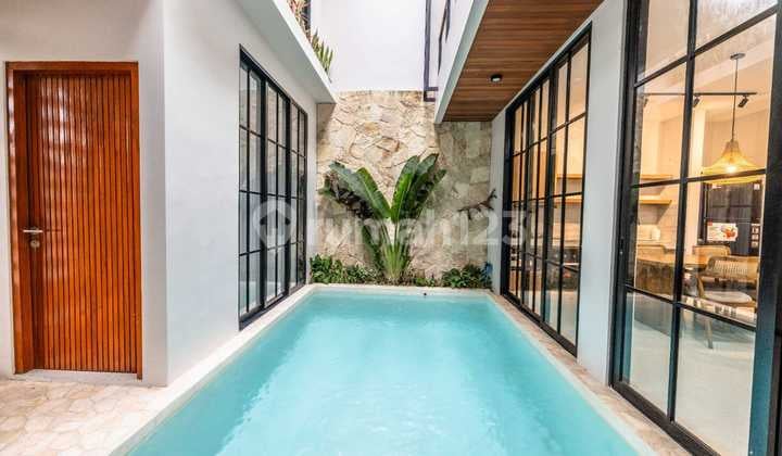 Modern Mediterranean Villa in Tiying Tutul, Parerenan, Canggu, Bali - 3 Bedrooms, Fully Furnished, High Rental Return, Excellent Investment Opportunity, Must-Have