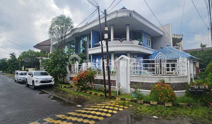 Below Market Price!! Buy Land Price, Get a Bonus 2-Storey Luxury House - Jemursari