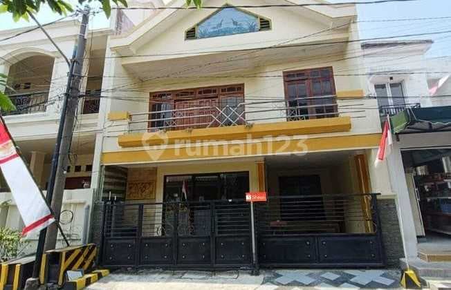 Rumah Semolowaru Indah Surabaya 180m2 SHM 2 Lantai Baru Renov Mepet Raya MERR Flash Sale Drop 300jt