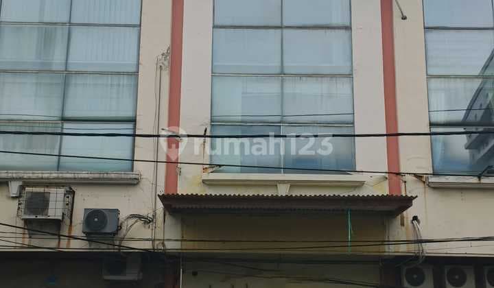 Having Trouble Finding a Ready-to-Use Office Ruko on the Main Road? The Answer is in Tenggilis - East Surabaya