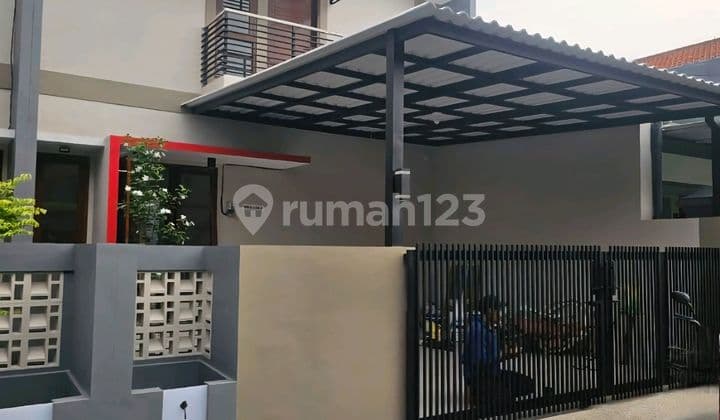 Near Cito Mall, the Grand Mosque, SMAN 15, etc. Bungurasih Waru Sidoarjo New Gres Villa House, 3-Bedroom Pre-Order Unit, Stunning Design, Price 1 Billion.