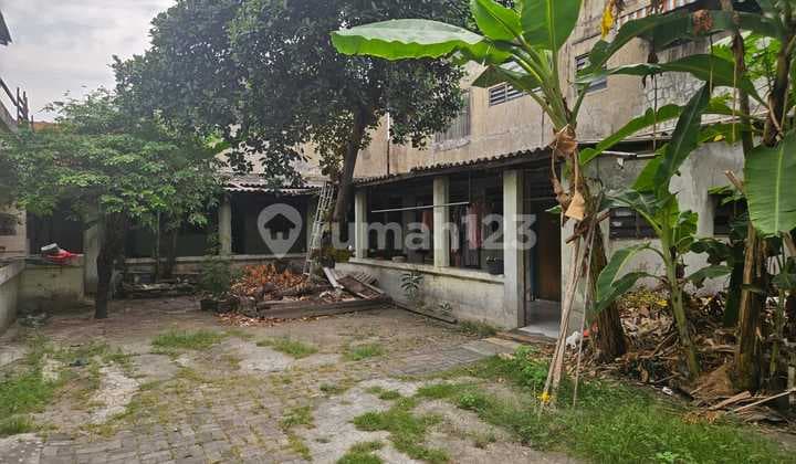 TETANGGA JUAL DIATAS 6.5JT/M2 - INI CUMAN 5JT/M2 Rumah Hitung Tanah Dukuh Kupang Surabaya Barat 360m2 Cocok Dibangun Kost2an