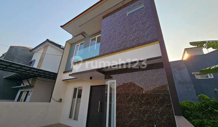 Lihat Pasti Suka Rumah Rungkut Asri Surabaya Timur Baru Gress 2 Lantai Sisa 1 Unit