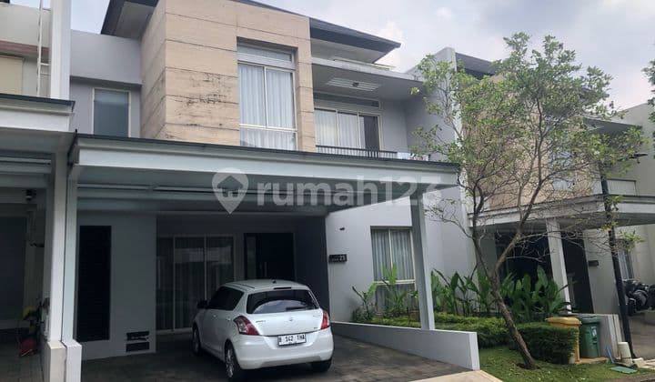 Dijual Rumah Mewah 2 Lantai Di Serenia Hills, Lebak Bulus - Lokasi Strategis