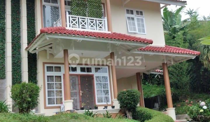 For Sale 2 Spacious Villas in Ciloto Puncak Land Area 5,200 M²