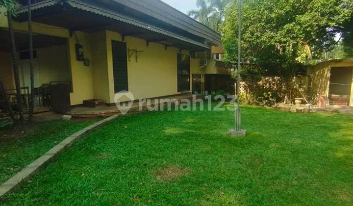 Rumah Lama Hoek Pakubuwono Kebayoran Baru Shm 962 M²