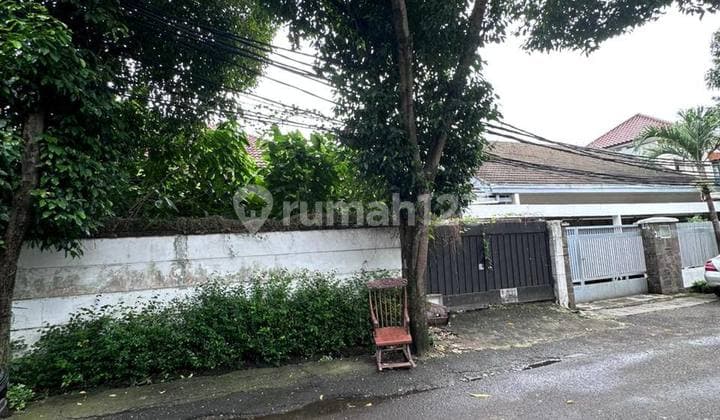 Jual Rumah Hitung Tanah 380 M² Cipaku Kebayoran Baru SHM