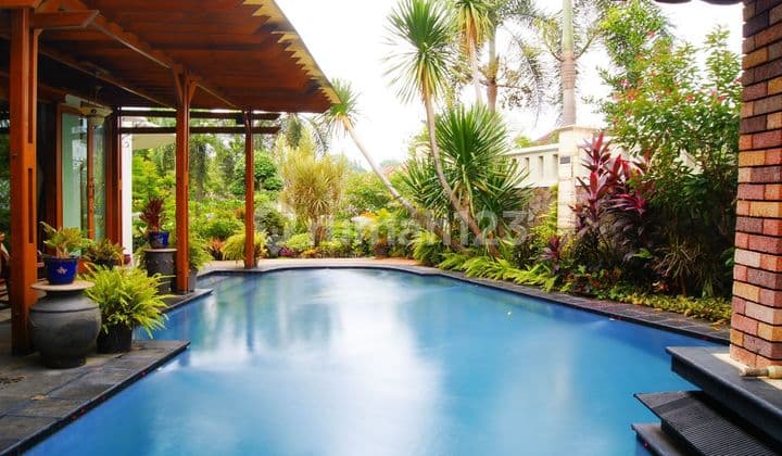 Luxury House Lux Land Area 635 In Villa Cinere Mas Tangsel 2 Floors Certificate of Ownership