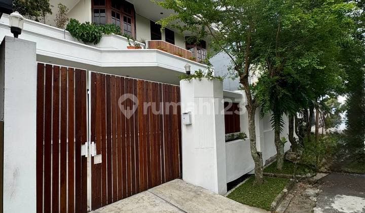 Newly Renovated Luxury House In Bukit Cinere Indah Depok