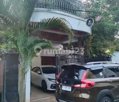 Rumah 2 Lantai Murah Kalibata Pancoran SHM Bebas Banjir