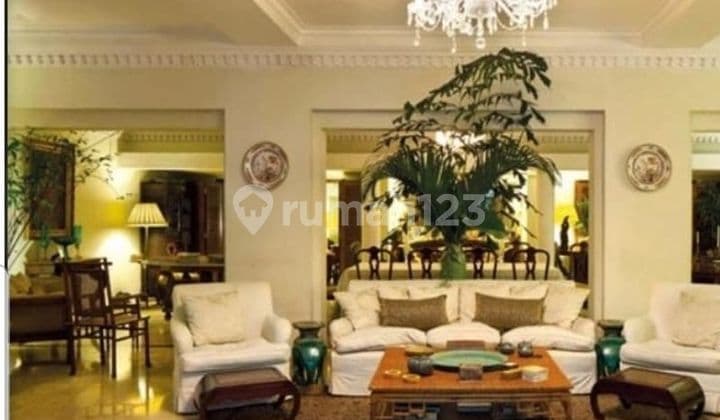Rumah Cantik Asri Luas 1515 M2 Jalan Teuku Umar Menteng Lokasi Prime Bagus