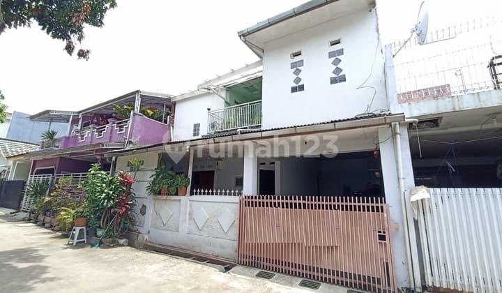 Rumah Bagus 2 Lantai di Cilame Permai