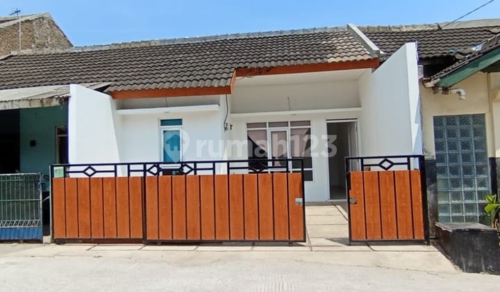 Rumah Terawat Dijual Cepat di Margaasih Permai