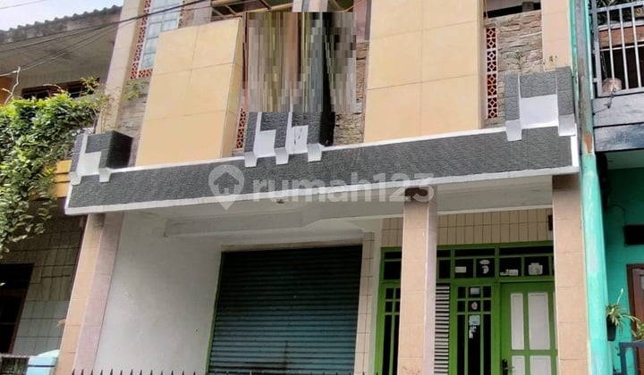 Rumah Siap Huni, Akses Jalan 1 Mobil di Melong Green