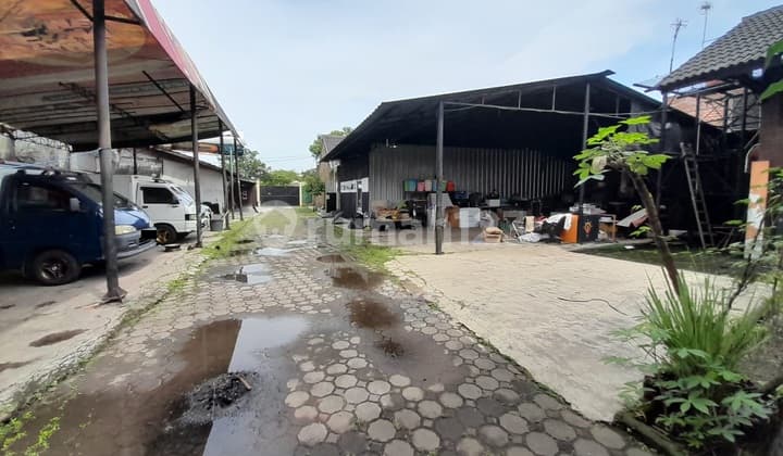 Gudang Akses Masuk Truk di Bojongsoang
