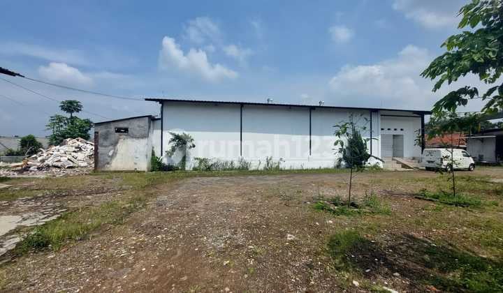 Cheap Warehouse Near Toll, Price Reduced Twice In 1 Month, From IDR 12 Billion to IDR 10 Billion to IDR 8.5 Billion in Cigondewah