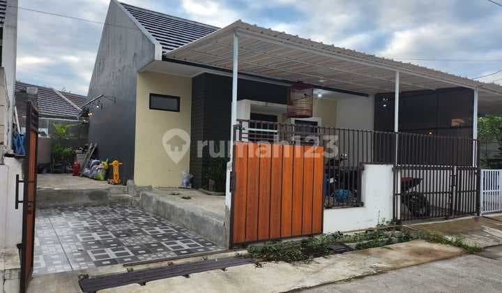 Rumah Luas One Gate System di Taman Kopo Katapang