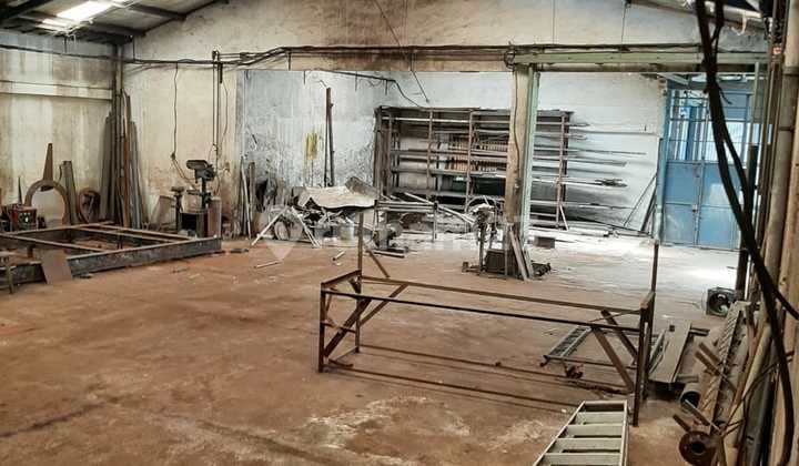 Gudang Cocok Untuk Usaha di Melong