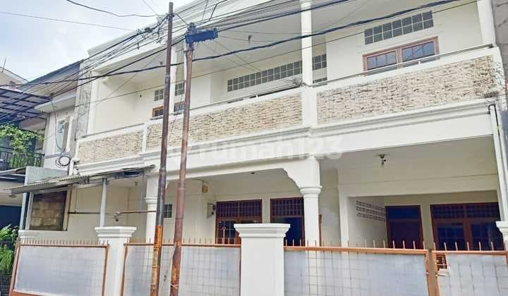 Rumah Siap Huni Nyaman Dihuni di Taman Kopo Indah 1