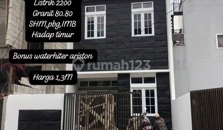 Dijual Rumah Baru Komplek Arcamanik
