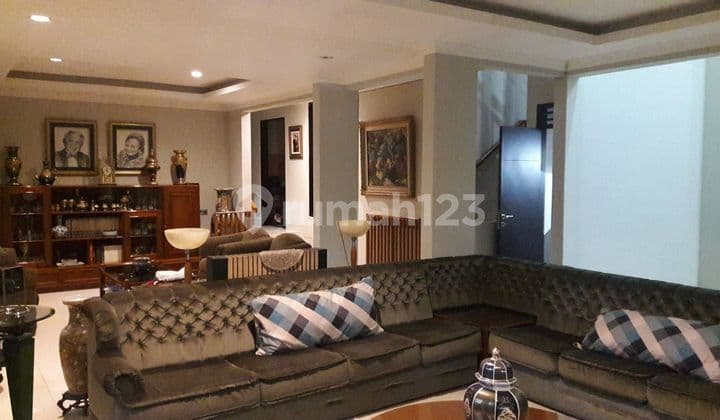 Rumah Cantik Setra Indah Dekat Kampus Maranatha