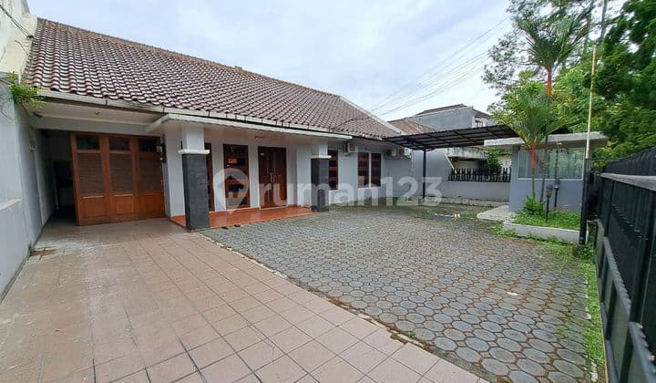 Rumah Turangga Luas Strategis Dekat Trans Studio