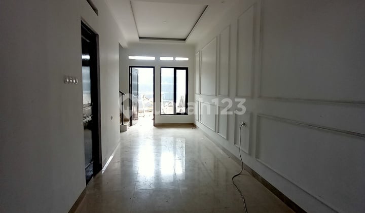 Dijual Rumah Baru Sayap Martanegara Turangga