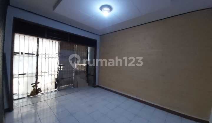 Disewakan Rumah Turangga bisa untuk Kantor dan Tinggal