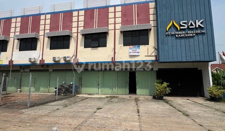 Cheapest Ruko for Rent, Spacious Parking on Jl Raya Ahmad Yani, Karawang