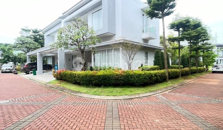 Show Unit New Menteng Village Gading Serpong Full Furnished Siap Huni