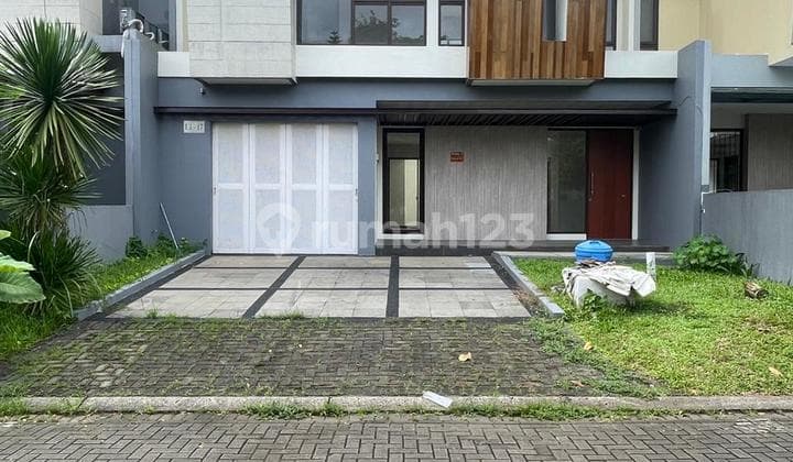 Rumah Modern Tropis Terbesar Cluster Prestigia The Eminent BSD City
